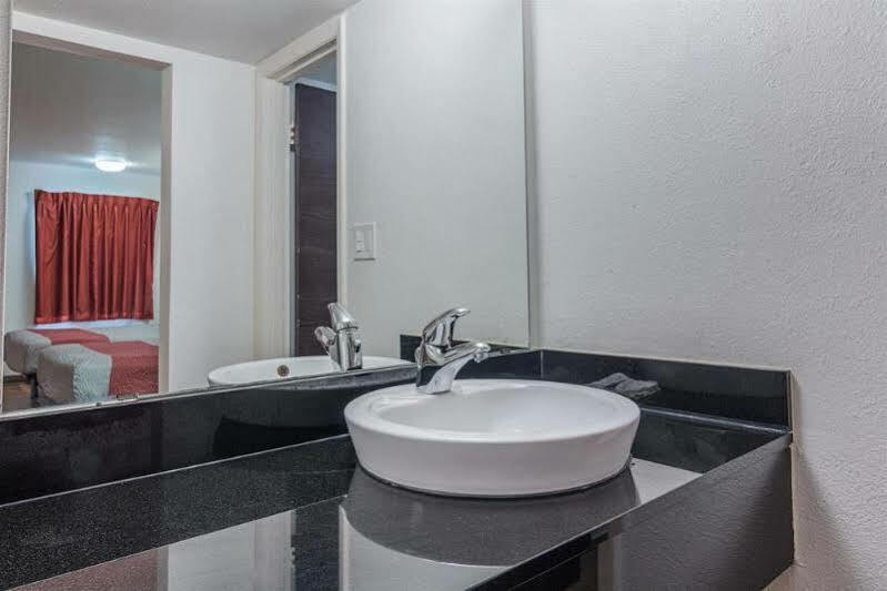 Oyo Hotel Texarkana North Heights Ar Hwy I-30 Exterior foto