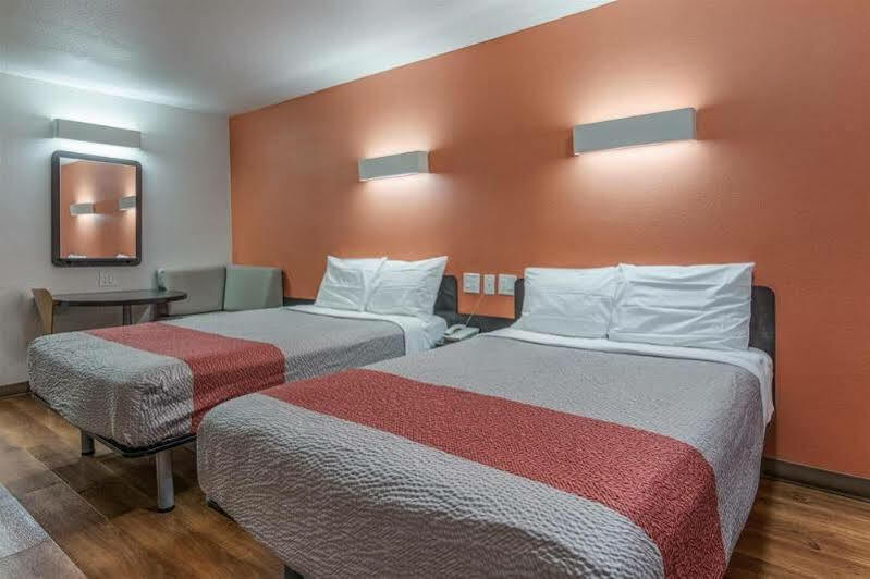 Oyo Hotel Texarkana North Heights Ar Hwy I-30 Exterior foto